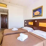 Hotel Irini