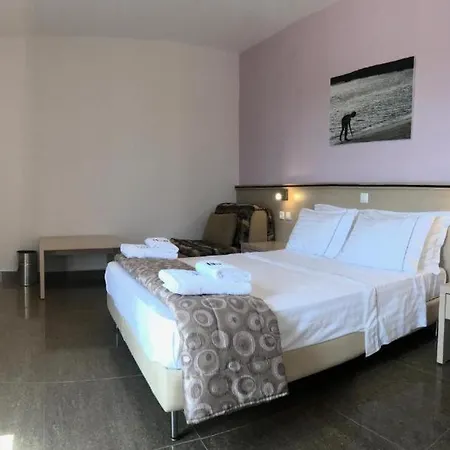 Irini Hotel
