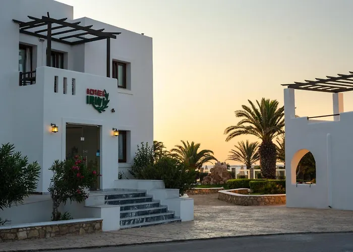 依蕊妮酒店 4* 奇波斯阿费提